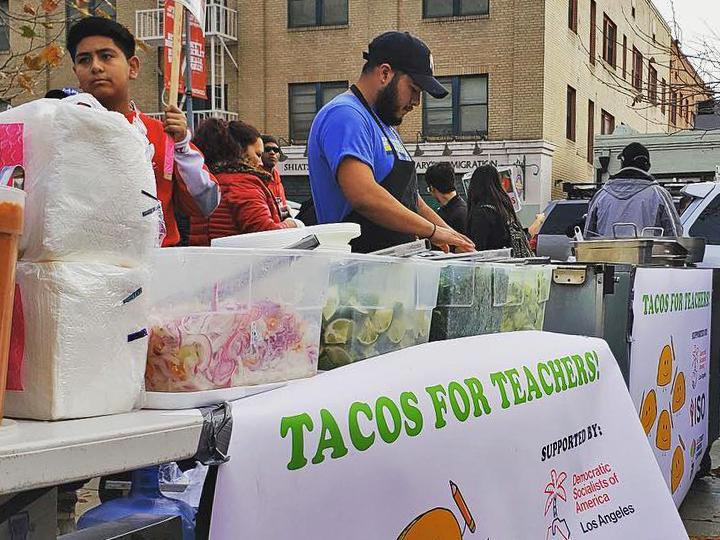 Tacos for Teachers on the picket line in Los Angeles