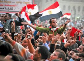 Opponents of Egypt's military rulers fill Tahrir Square in November 2011