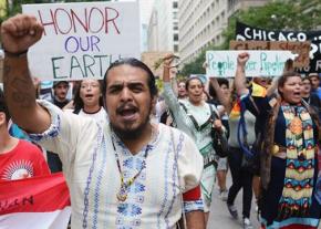 Protesters in Chicago take to the streets against the Dakota Access Pipeline