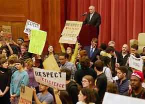 Middlebury College student protesters turn their backs on Charles Murray during his scheduled lecture