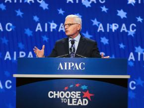 AIPAC CEO Howard Kohr speaks at a 2018 policy conference